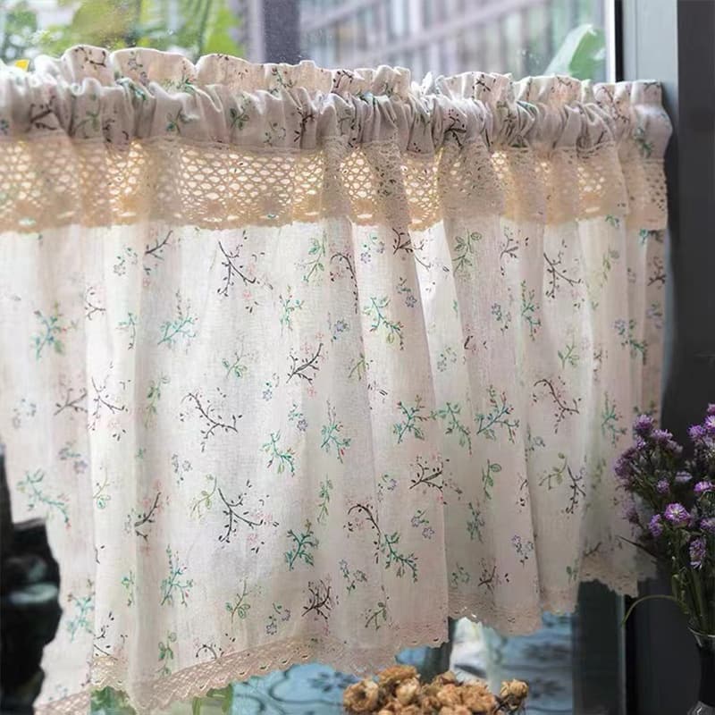 パーテーション 小花刺繍と透かし編みレース付き目隠し布